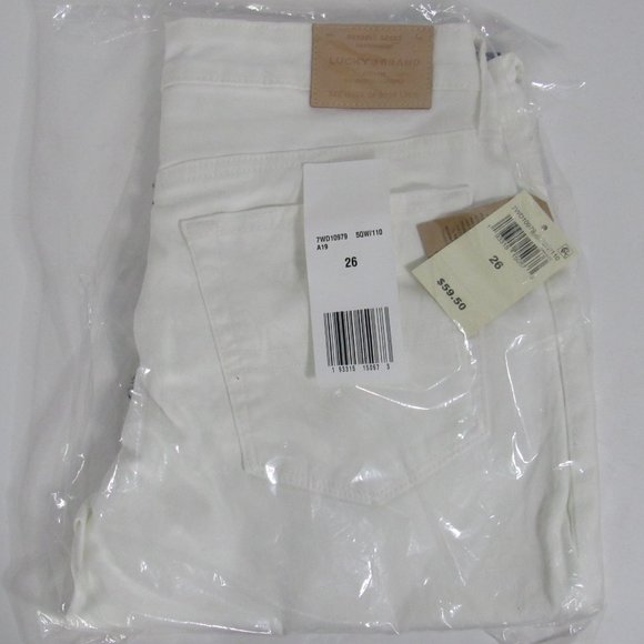 Lucky Brand Women's Mid Rise Bermuda Short size 2/26 - Picture 2 of 2